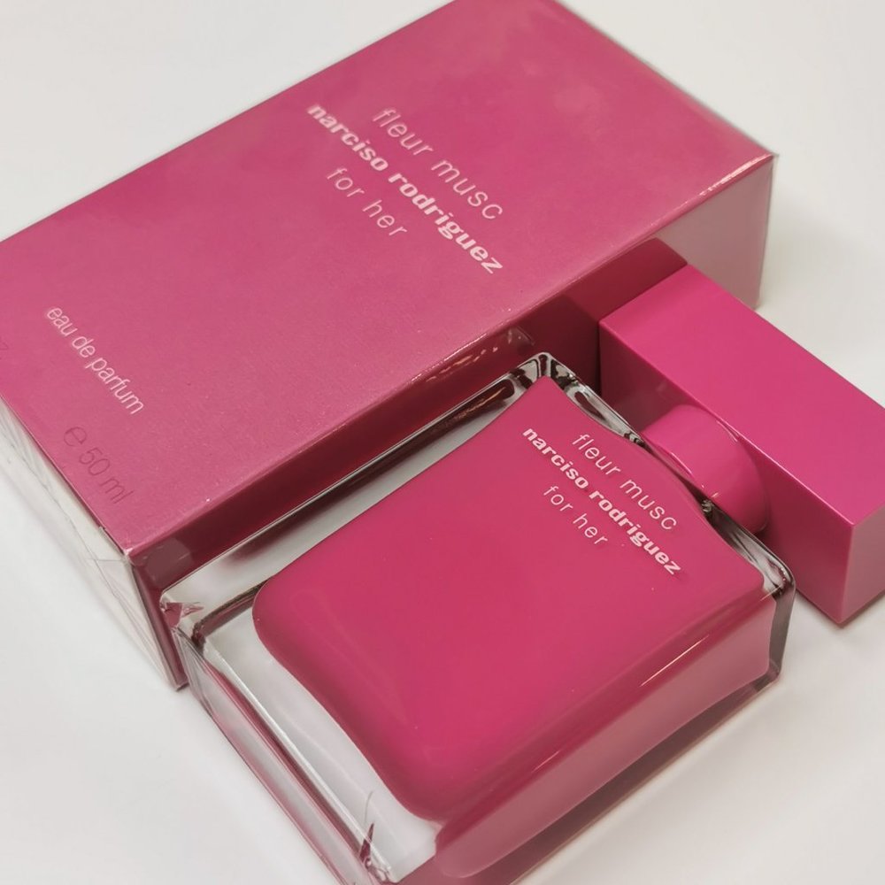 Narciso Rodriguez Fleur Musc by Narciso Rodriguez Eau De Parfum Spray